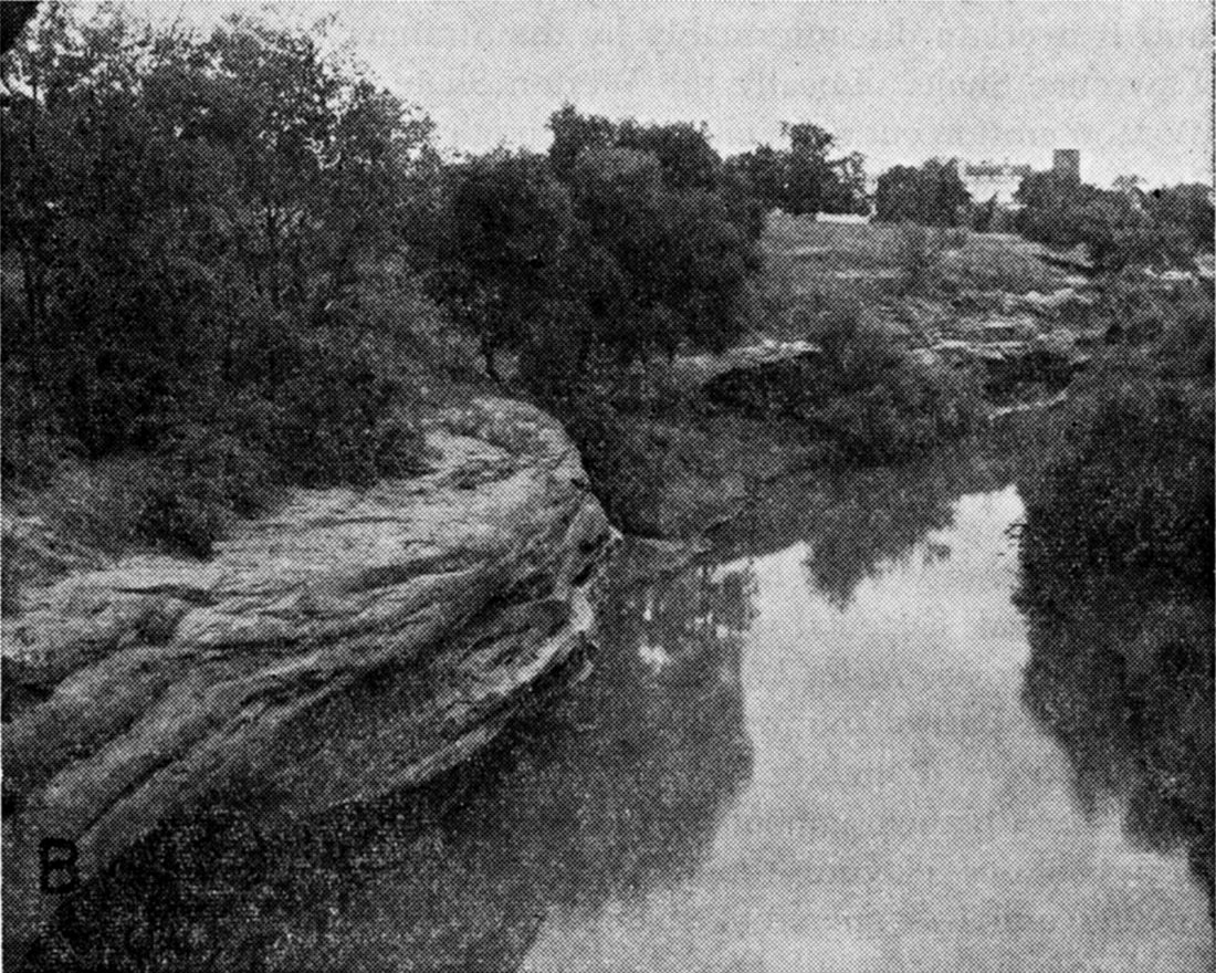 Black and white photo; Tonganoxie Sandstone member of Stranger Formation.