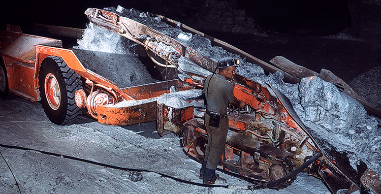 Conveyor belt in Reno County salt mine